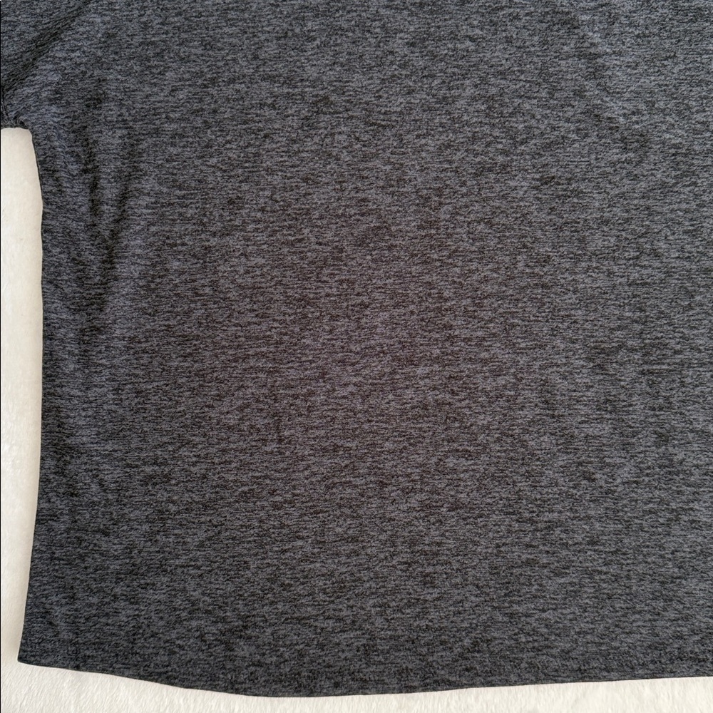 Beyond Yoga | Featherweight Morning Light Long Sleeve Pullover Top Gray/Black M - Picture 11 of 14